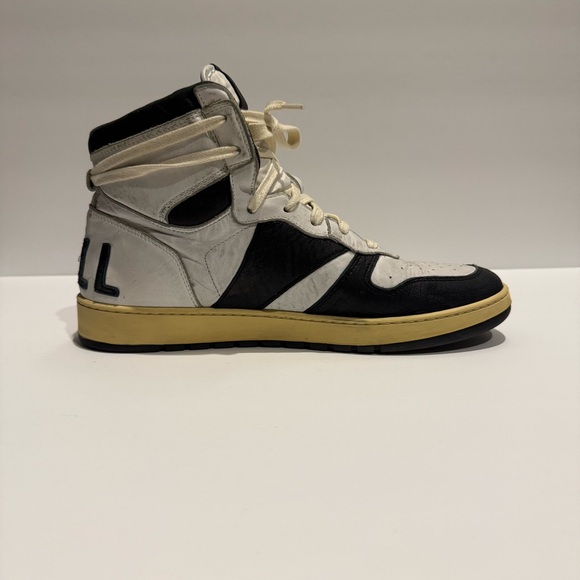 Rhude Rhecess - Picture 2 of 11